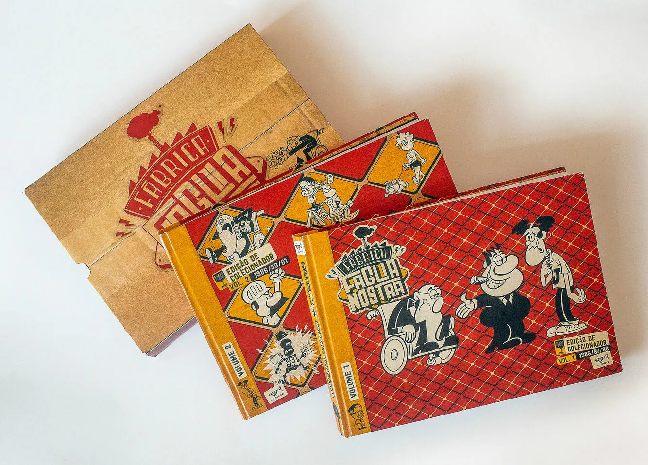 Box da edição de colecionador Fábrica Faglianostra com os volumes 1 e 2